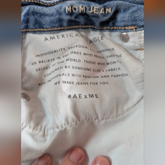 American Eagle Outfitters Blue Distressed Jeans - Picture 8 of 12